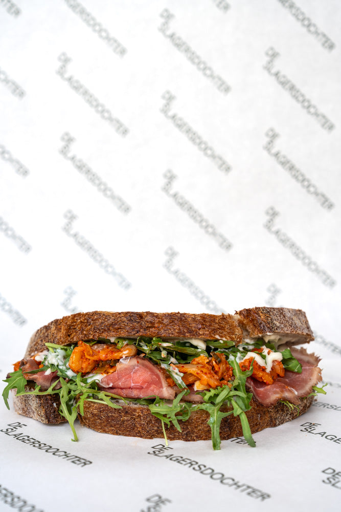 Rosbief met kimchi & mayonaise